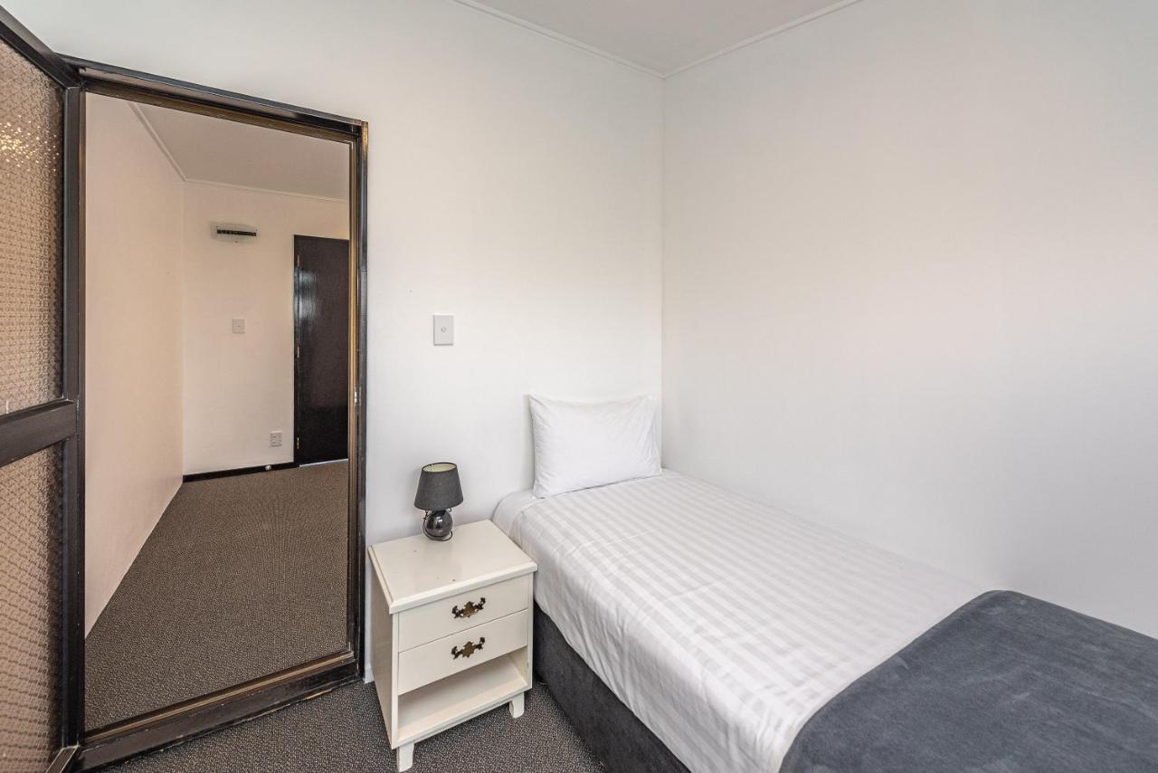 Burwood Motel Уонгануи Экстерьер фото