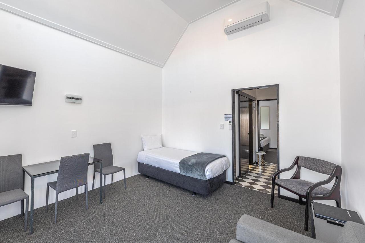 Burwood Motel Уонгануи Экстерьер фото